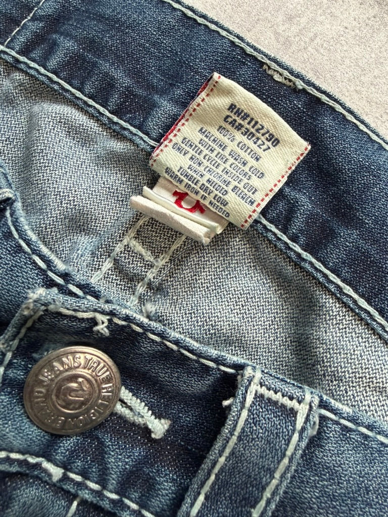 Vintage True Religion Flared/Straight Fit Denim Jeans (M)