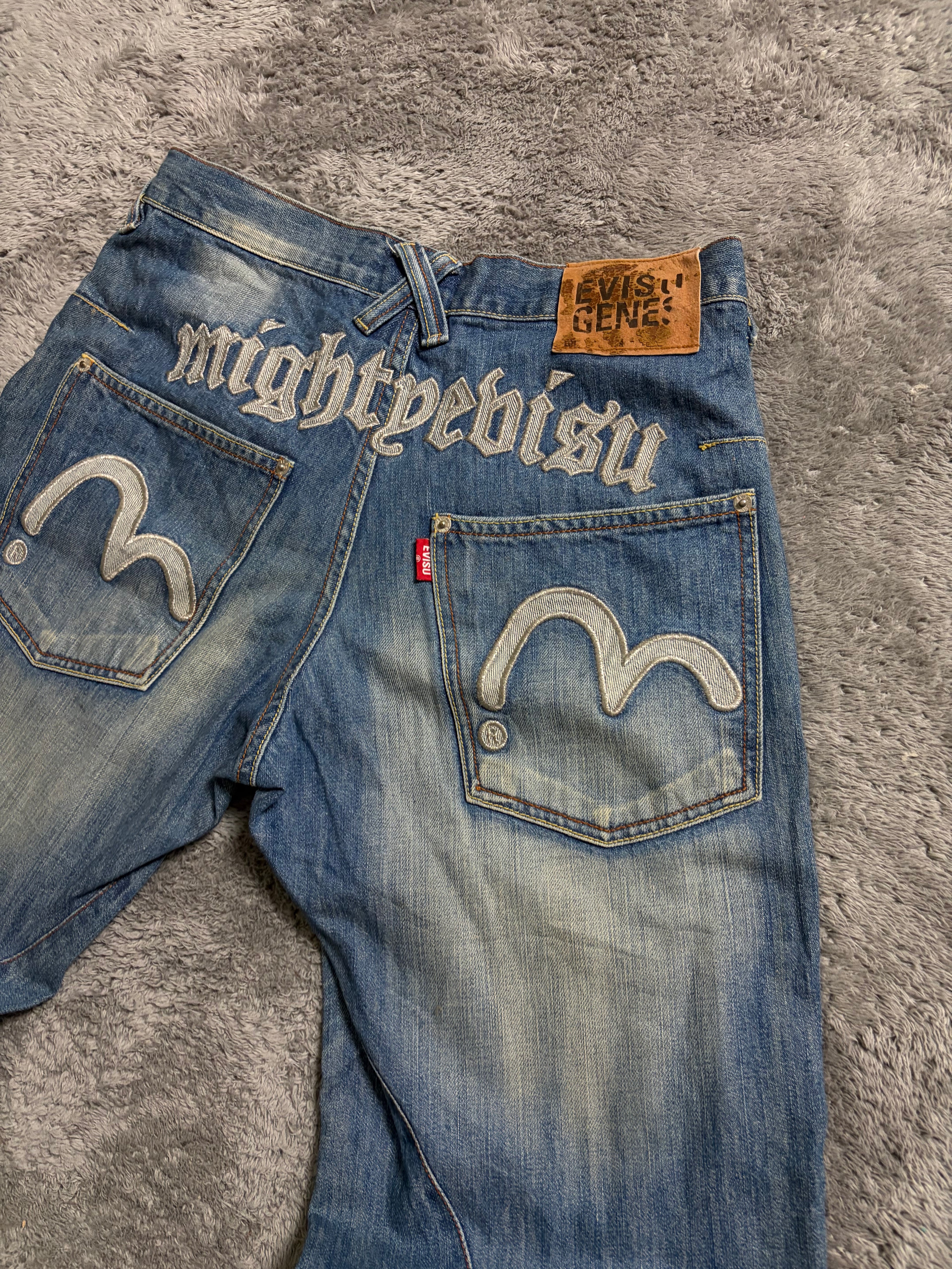Vintage Evisu Baggy/Straight Fit Jeans with Rare Print (M)