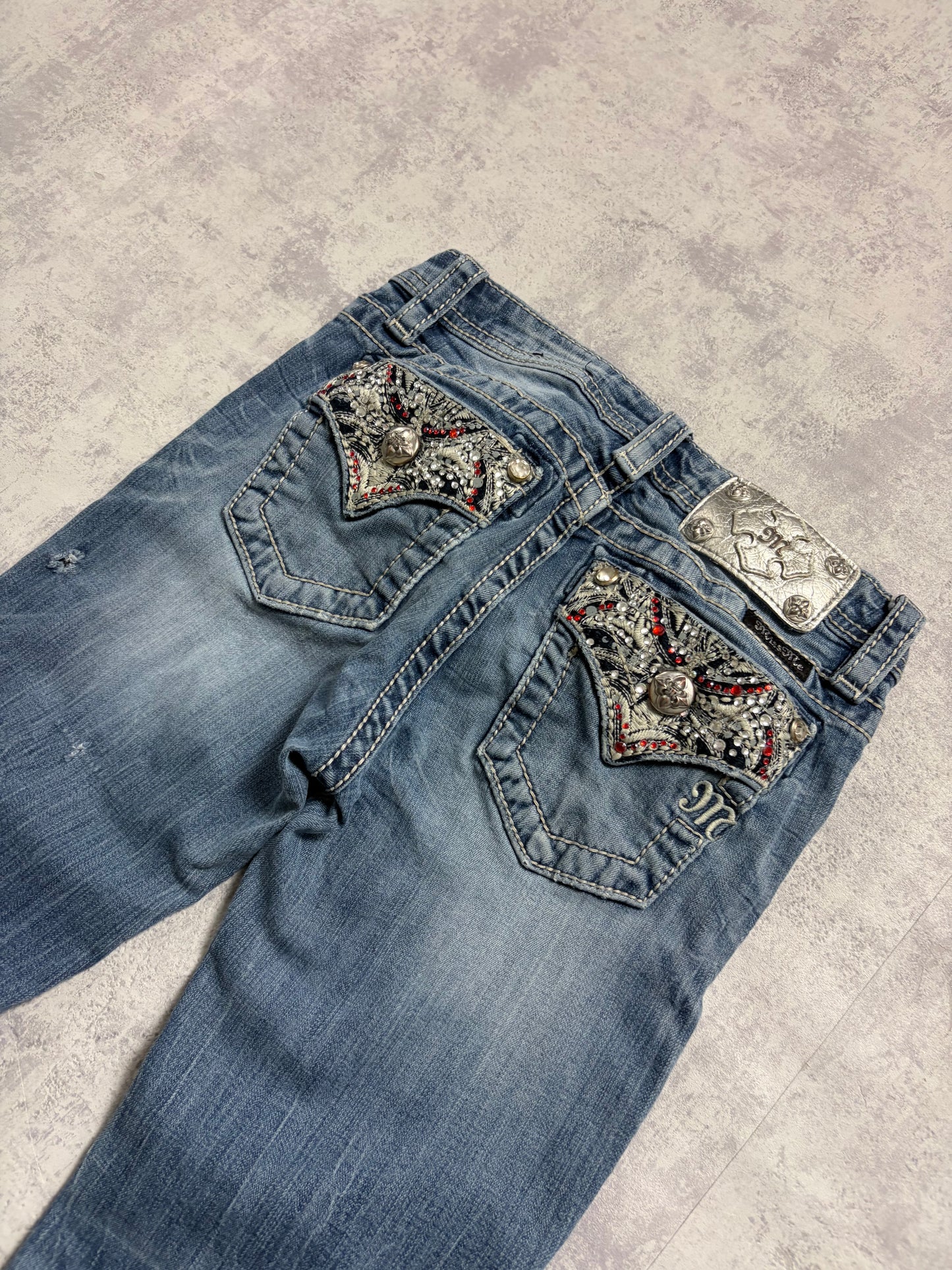 Miss Me Y2K Low Waist Embroidery Bootcut Slim Jeans (XXS)