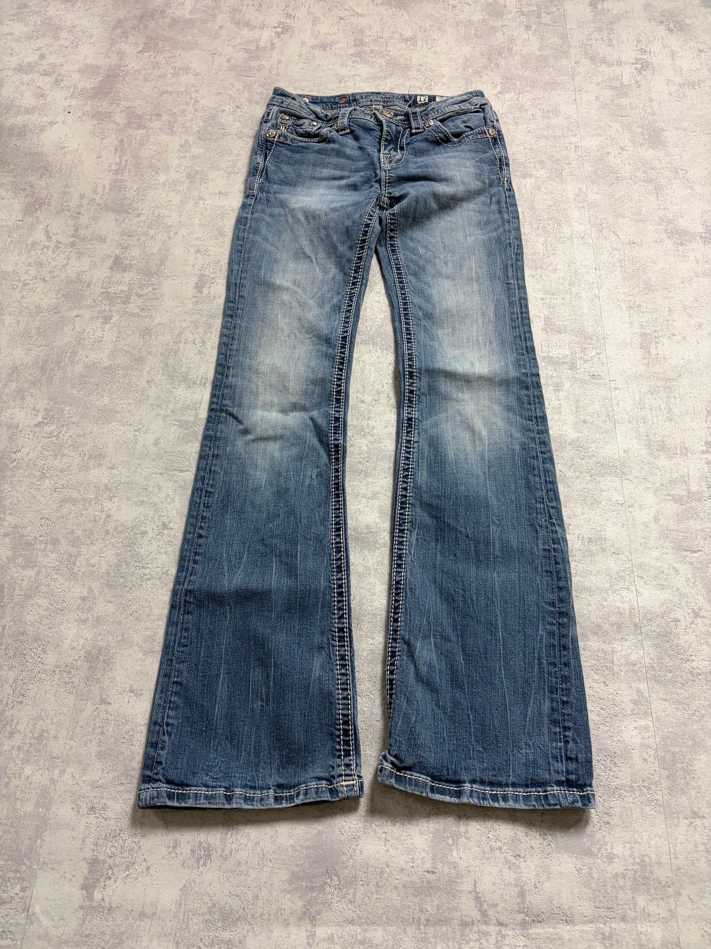 Miss Me Y2K Low Waist Embroidery Bootcut Slim Jeans (XXS)